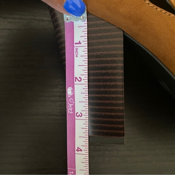 A.NA Jacky Cognac Suede Block Heel Open Toe Booties Sz 10 - Picture 9 of 9